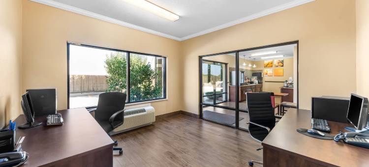 科尔加纳东舒适酒店(Comfort Inn Corsicana East)图片