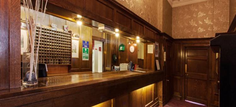 布列塔尼亚拉斯山酒店(Russ Hill Hotel)图片