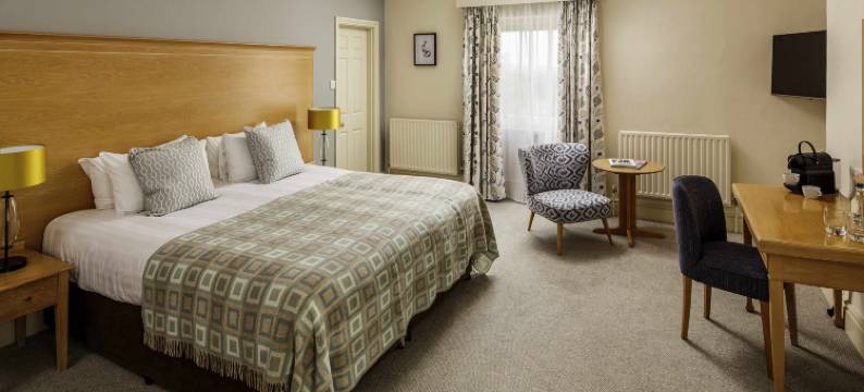 格洛斯特波顿大厅美居酒店(Mercure Gloucester Bowden Hall Hotel)图片