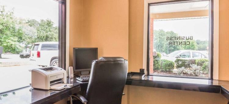 佩尔城I-20出口158号凯艺酒店(Quality Inn Pell City I-20 Exit 158)图片