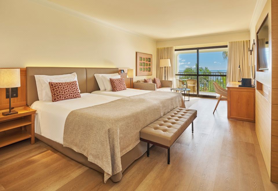 Hotel Porto Mare - PortoBay Hotel Overview