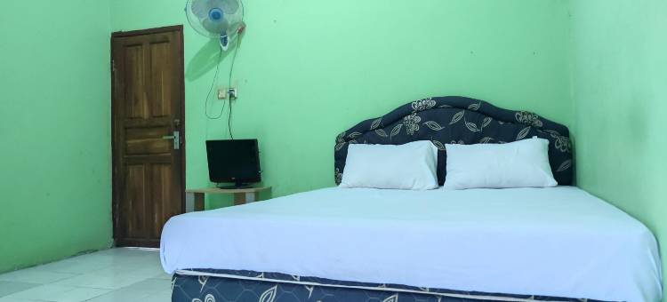 OYO 93411教法酒店托博朗(OYO 93411 Syariah Hotel Tomborang)图片
