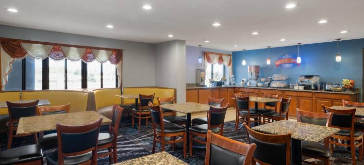 沃基肖美吟酒店(Baymont by Wyndham Waukesha)图片