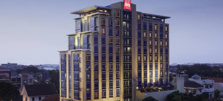 三宝垄宜必思新帕丽玛酒店(Ibis Semarang Simpang Lima)图片