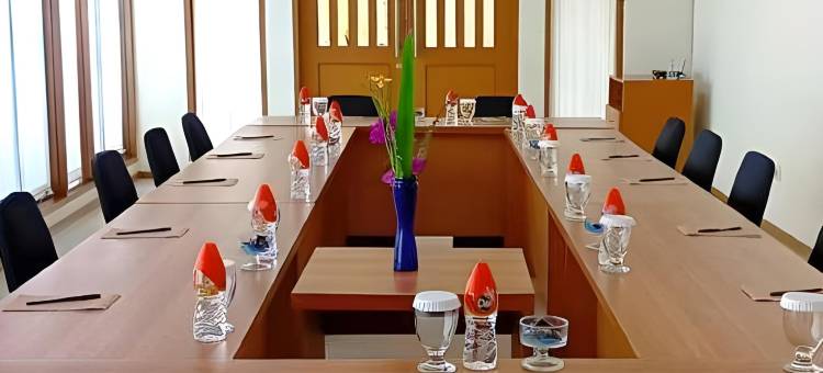 西帕库花园酒店(The Cipaku Garden Hotel)图片