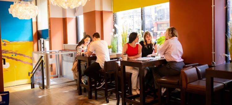 都柏林圣殿酒吧佳阁酒店，洲际旗下(Garner Hotel Dublin Temple Bar by IHG)图片