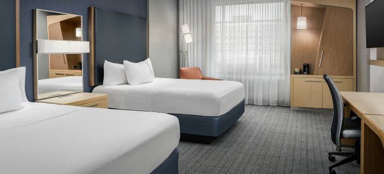 曼西地平线会议中心万怡酒店(Courtyard Muncie at Horizon Convention Center)图片
