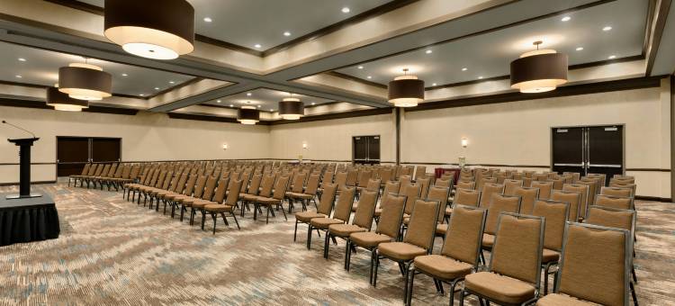 圣贝纳迪诺希尔顿逸林酒店(DoubleTree by Hilton San Bernardino)图片