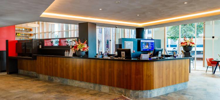 阿纳姆巴斯琛酒店(Bastion Hotel Arnhem)图片