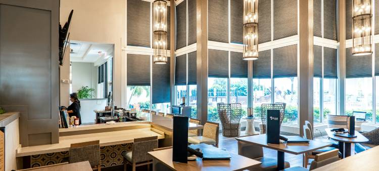 墨尔本海滨希尔顿酒店(Hilton Melbourne Beach Oceanfront)图片