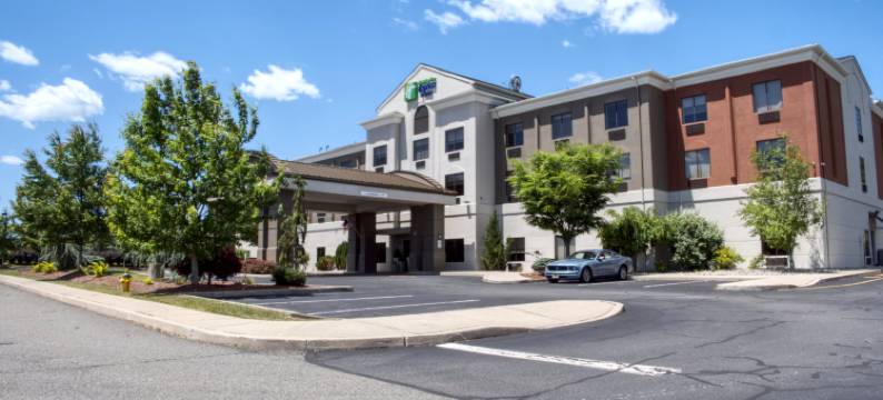 智选假日套房酒店牛顿斯巴达(Holiday Inn Express & Suites NEWTON SPARTA by IHG)图片