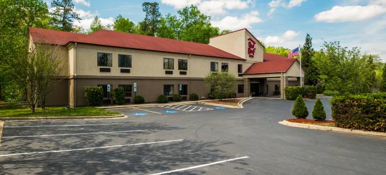 亨德森维尔红屋顶酒店(Red Roof Inn Hendersonville)图片
