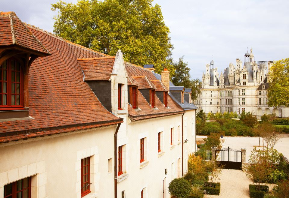Relais de Chambord - Small Luxury Hotels of the World Hotel Overview