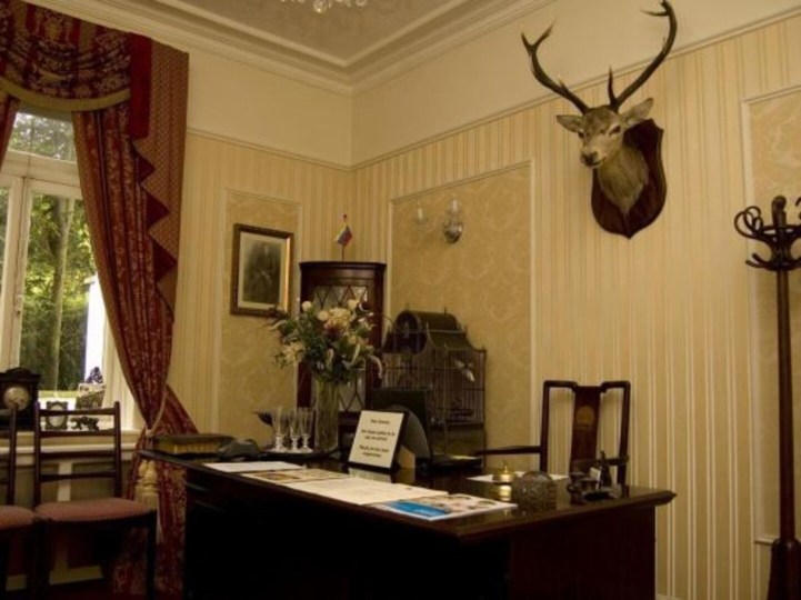 Innisfree House Over view