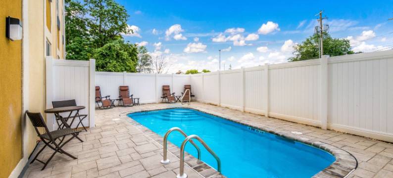 哈里斯堡赫尔希西舒适套房酒店(Comfort Inn & Suites Harrisburg - Hershey West)图片