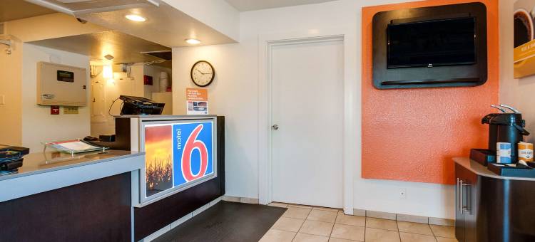 堪萨斯城西南雷内克萨号6号汽车旅馆(Motel 6 Lenexa, KS - Kansas City Southwest)图片