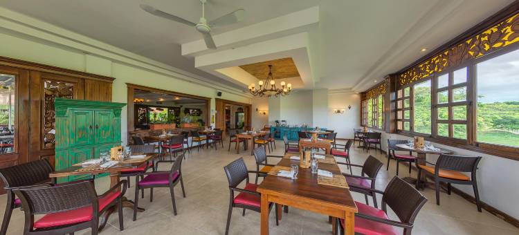 迪佳美隆拉斯海里科尼亚斯酒店(Decameron Las Heliconias - All Inclusive)图片