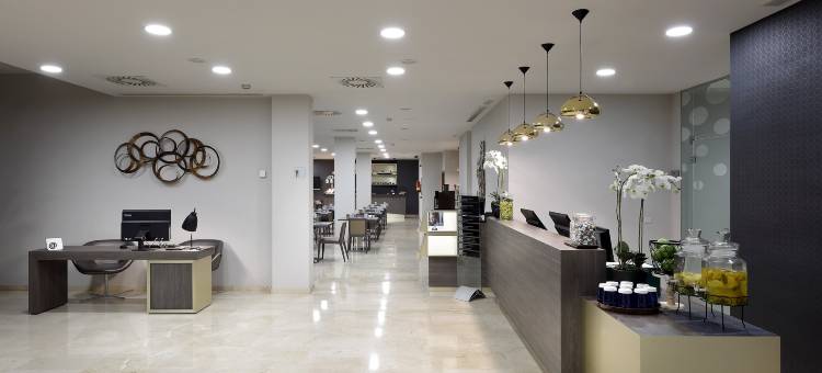 萨拉戈萨艾瑟WTC酒店(Exe Zaragoza WTC)图片