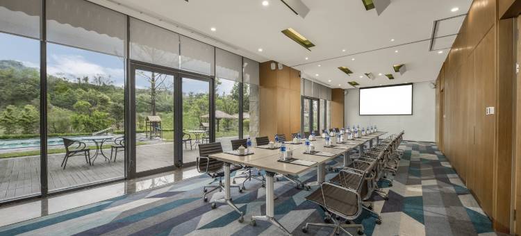 峨眉山景区智选假日酒店图片