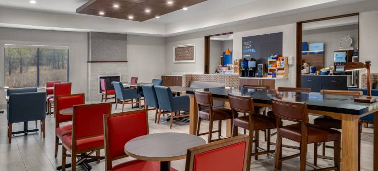 智选假日套房酒店格雷厄姆(Holiday Inn Express & Suites Graham)图片