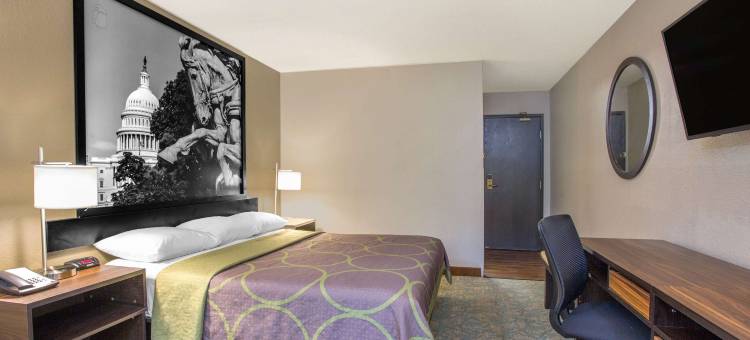 华尔道夫速8酒店(Super 8 by Wyndham Waldorf)图片