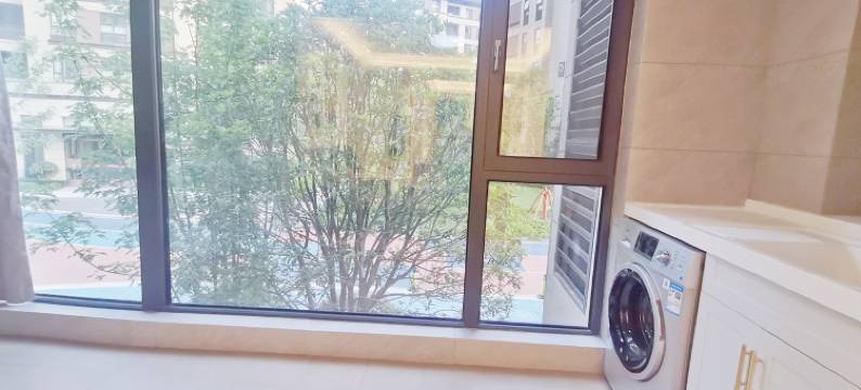 中南樾府1110公寓(世博大道分店)图片