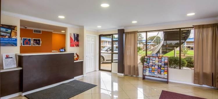 德克萨斯温尼6号汽车旅馆(Motel 6 Winnie, TX)图片