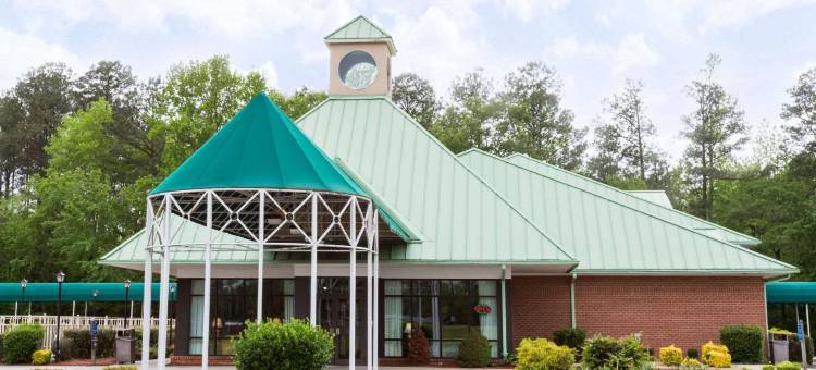 彼得斯堡利堡南温德姆戴斯酒店(Days Inn by Wyndham Petersburg/South Fort Lee)图片