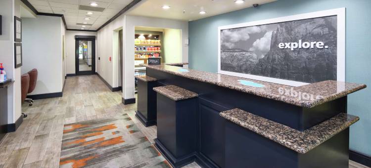 希尔顿欢朋酒店-谢拉维斯塔(Hampton Inn Sierra Vista)图片