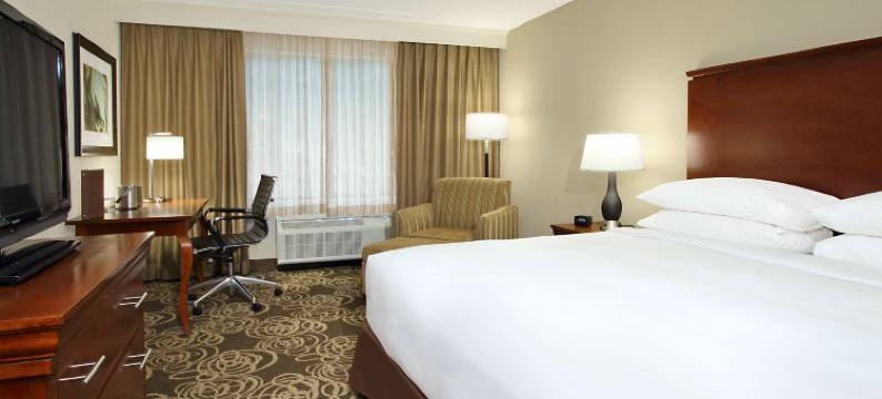 莫沃希尔顿逸林酒店(DoubleTree by Hilton Mahwah)图片