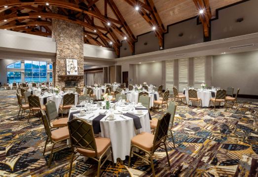 Grandover Resort & Spa, a Wyndham Grand Hotel Hotel Overview