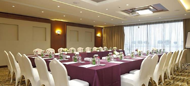 阿尔科巴尔Continent苏穆酒店(Continent Sumou Hotel Al Khobar)图片