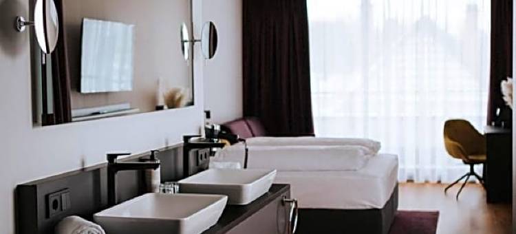 桑贝亚(Sombea)图片