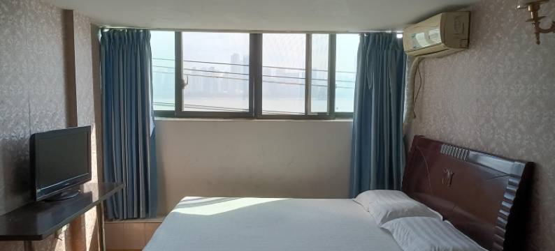 武汉东红旅馆图片