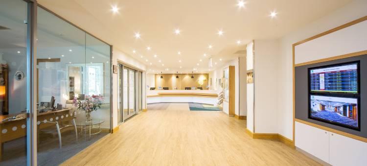 伦敦盖特威克机场假日酒店(Holiday Inn London - Gatwick Airport)图片