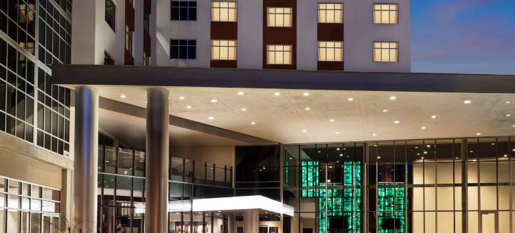 亚利桑那图森市区会议中心希尔顿逸林酒店(DoubleTree by Hilton Tucson Downtown Convention Center)图片