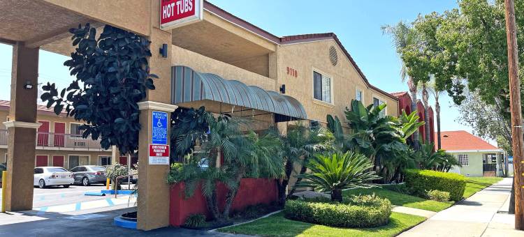 里维拉汽车旅馆-皮科里韦拉(Rivera Inn & Suites Motel)图片