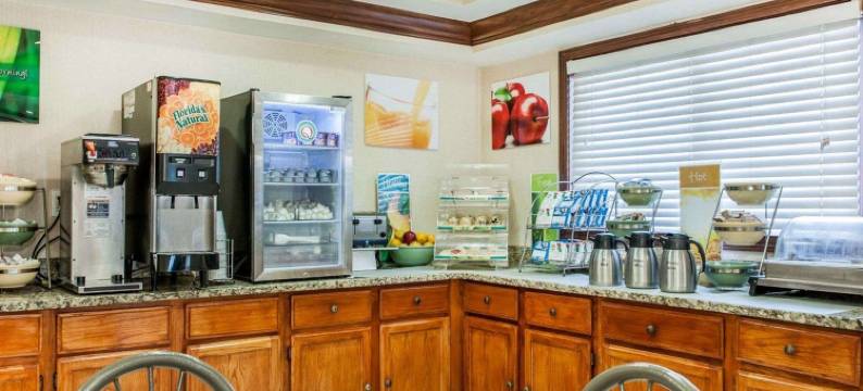 印第安纳波利斯凯艺酒店(Quality Inn South)图片