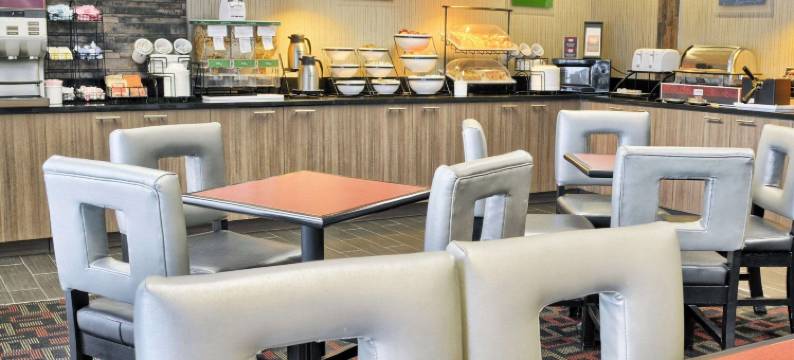 路斯格兰帝王之城附近舒适酒店(Comfort Inn Ruther Glen Near Kings Dominion)图片