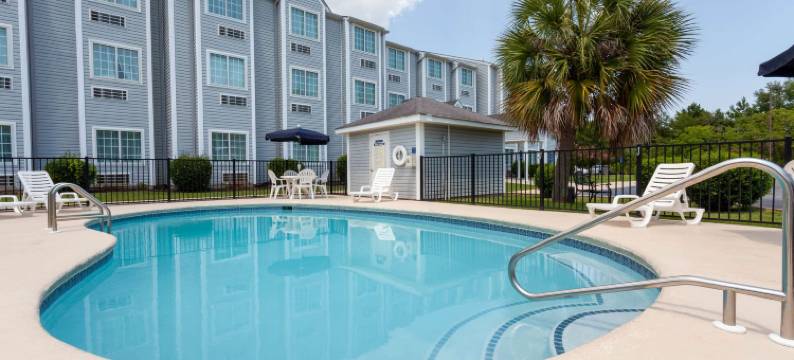 麦客达温德姆海湾海岸酒店(Microtel Inn & Suites by Wyndham Gulf Shores)图片