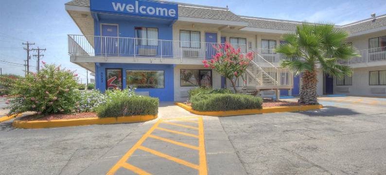 圣安东尼奥6号汽车旅馆 - FT山姆·休斯敦(Motel 6 San Antonio, TX - Fort Sam Houston)图片