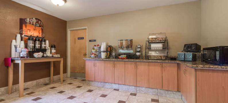 西切斯特温德姆麦客达酒店(Microtel Inn & Suites by Wyndham West Chester)图片