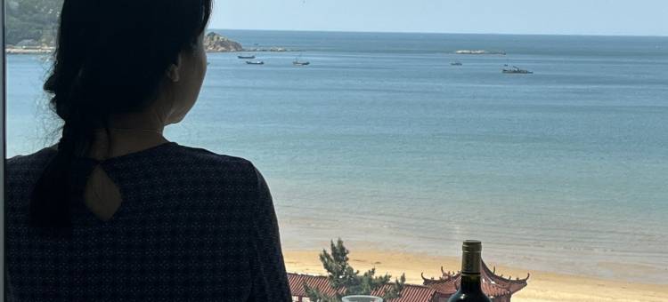 国际海水浴場海景房公寓(环海路6号分店)图片