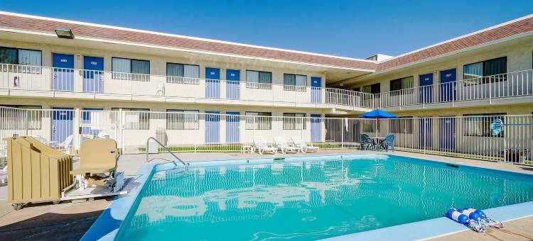 丹佛桑顿 6 号汽车旅馆(Motel6 Thornton, CO)(Motel 6 Thornton, CO)图片