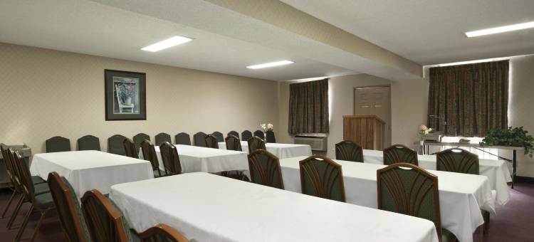 亨廷顿戴斯酒店(Days Inn by Wyndham Huntington)图片