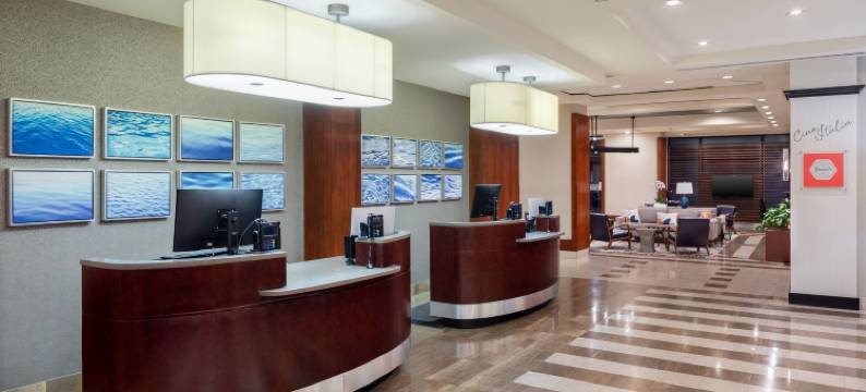 林肯港喜来登酒店(Sheraton Lincoln Harbor Hotel)图片