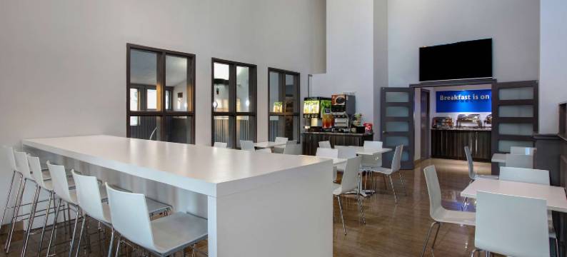 伯里温德姆戴斯酒店(Days Inn by Wyndham Barrie)图片