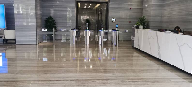 候鸟HOME设计师白鹤公馆店民宿(长江北路分店)图片