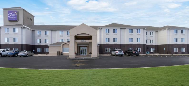 绿湾南舒眠套房酒店(Sleep Inn & Suites Green Bay South)图片