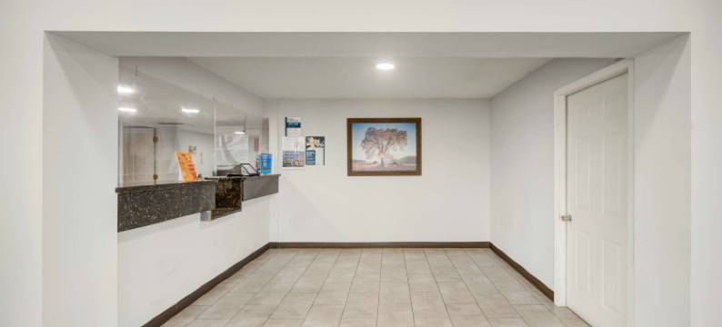 德克萨斯圣安东尼奥 - I-35 北走廊 6 号汽车旅馆(Motel 6 San Antonio, TX – I-35 North Corridor)图片